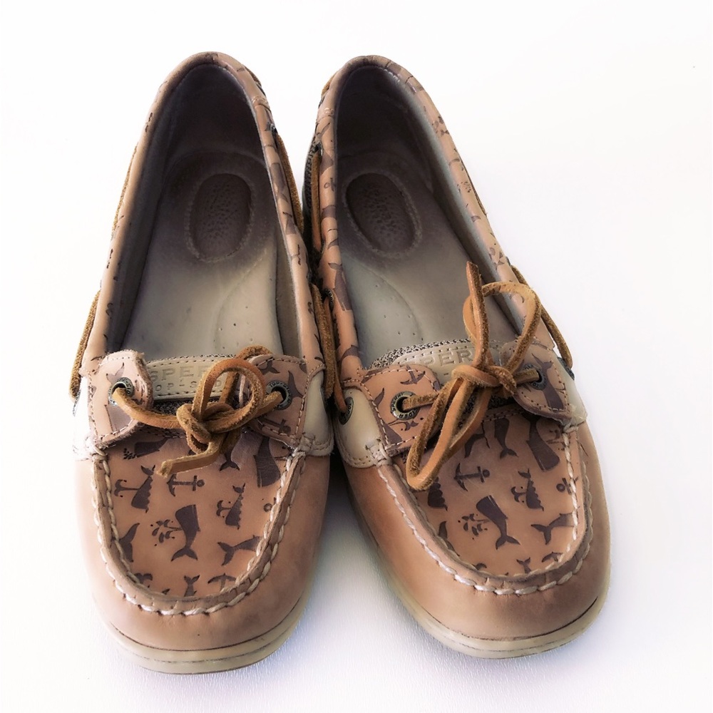 Sperry boat whale shoes